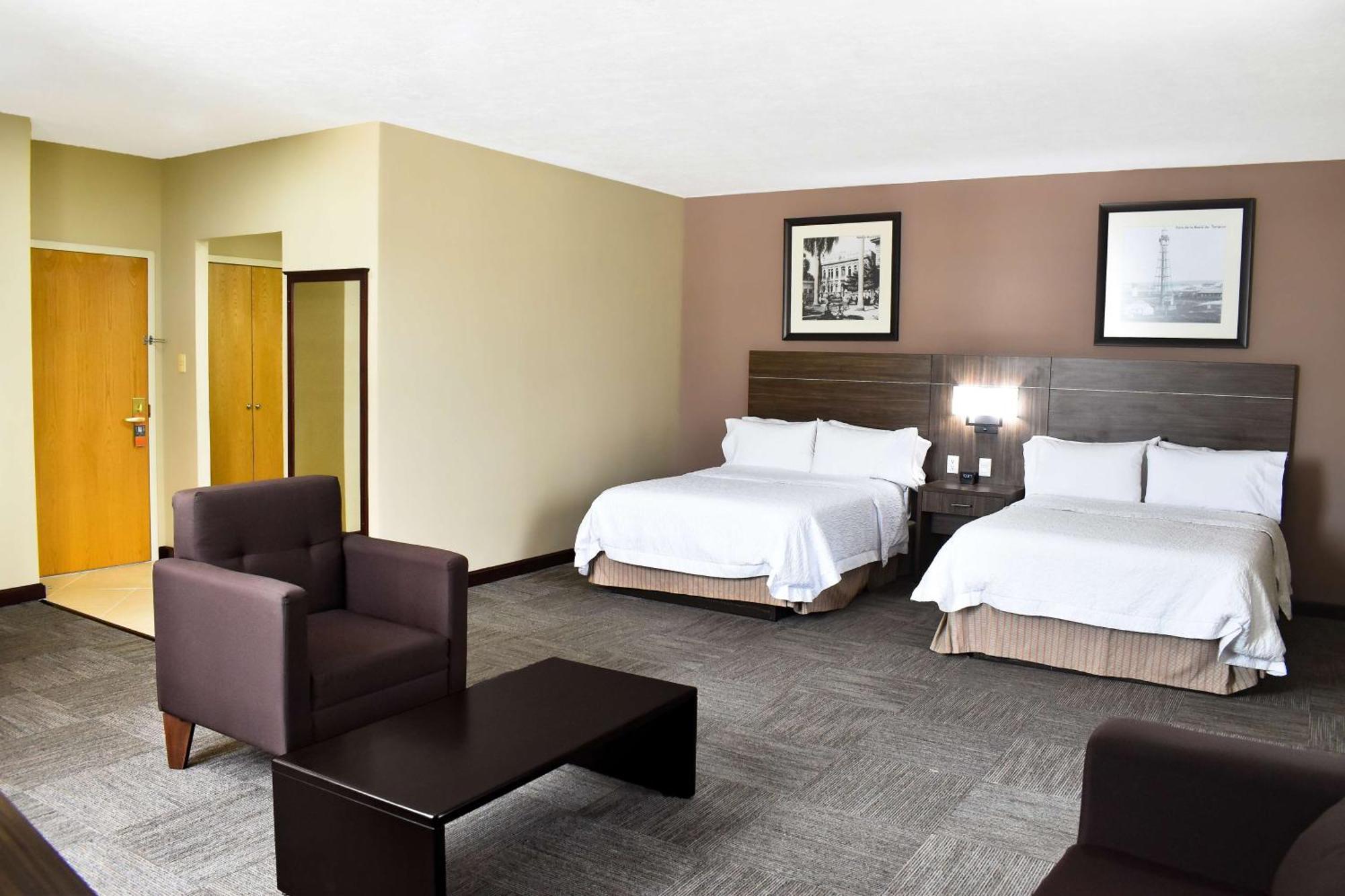 Hampton Inn Tampico Zona Dorada Exterior foto